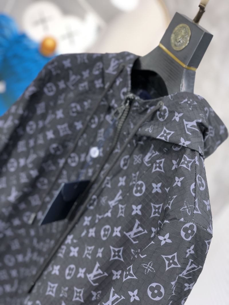 Louis Vuitton Outwear